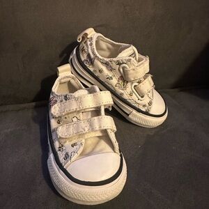 Toddler Butterfly Converse Chuck Taylor